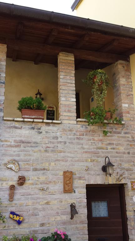 B&B La Casuccia Di Assisi Luaran gambar