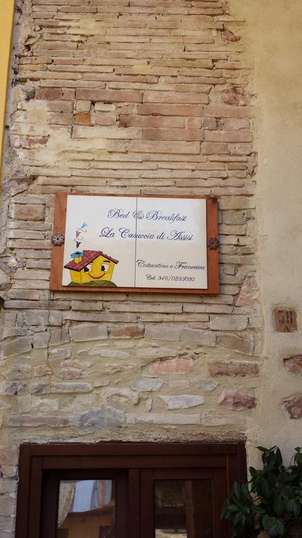 B&B La Casuccia Di Assisi Luaran gambar