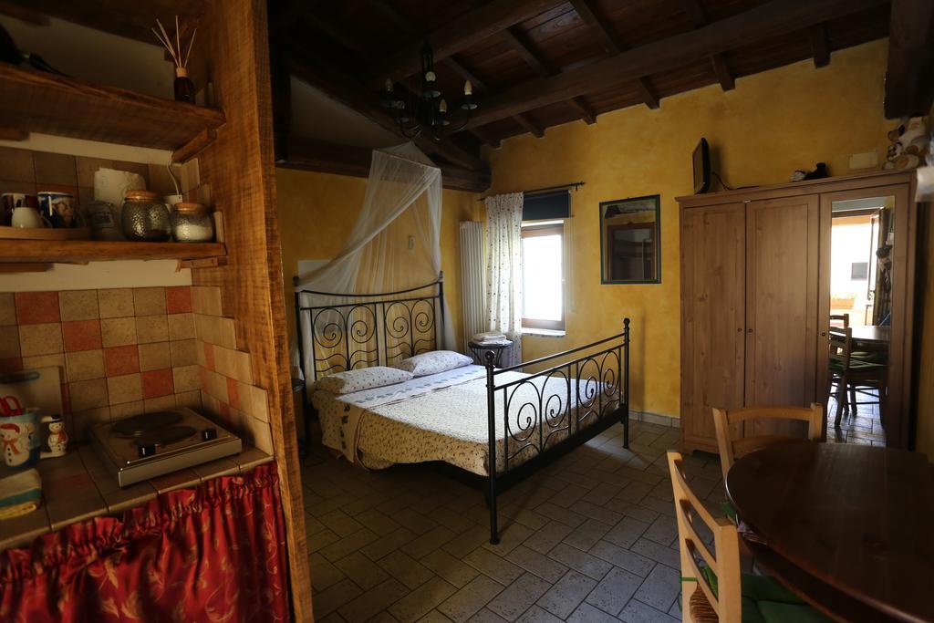 B&B La Casuccia Di Assisi Luaran gambar